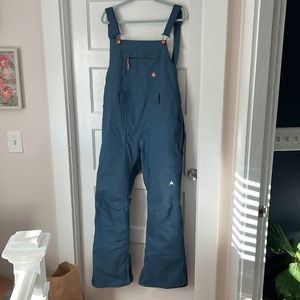 Women’s burton ski/ snowboard bib